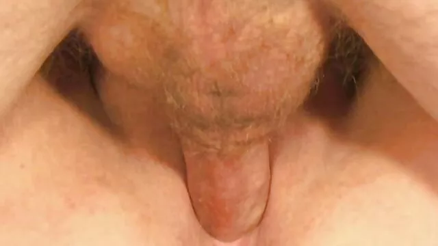 彼の息子はそのようにして彼の最愛の母親の胸を食べました。 av 無料 女性 向け