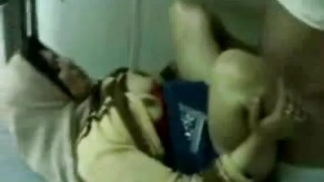 彼女の年齢のために私はこの女性を見ていません。 女性 向け 無料 セックス 動画