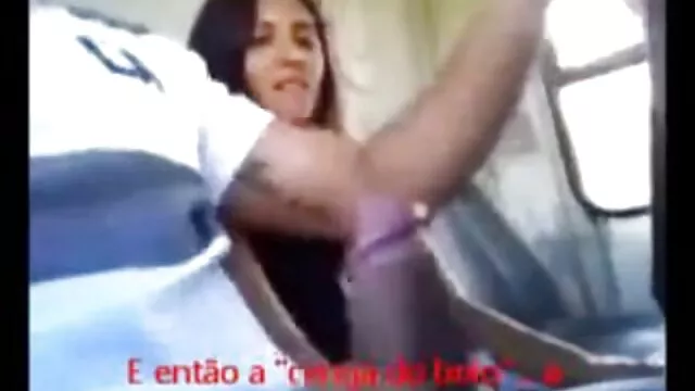 私は私の学生アパートに女性を入れて、彼女を犯した 女性 向け エッチ な 無料 動画