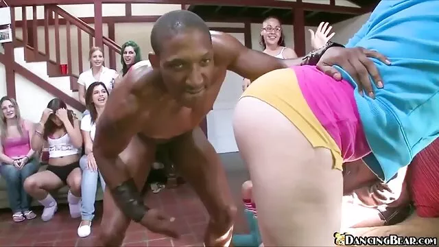 クソストリートslut エッチ 動画 女性 向け