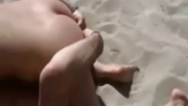 砂の髪のSkyla Noveaのバスタブ セックス 女性 向け 動画