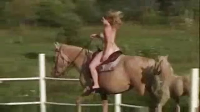 のDene女子小学生弄で学校のバスルーム セックス 女性 向け 動画